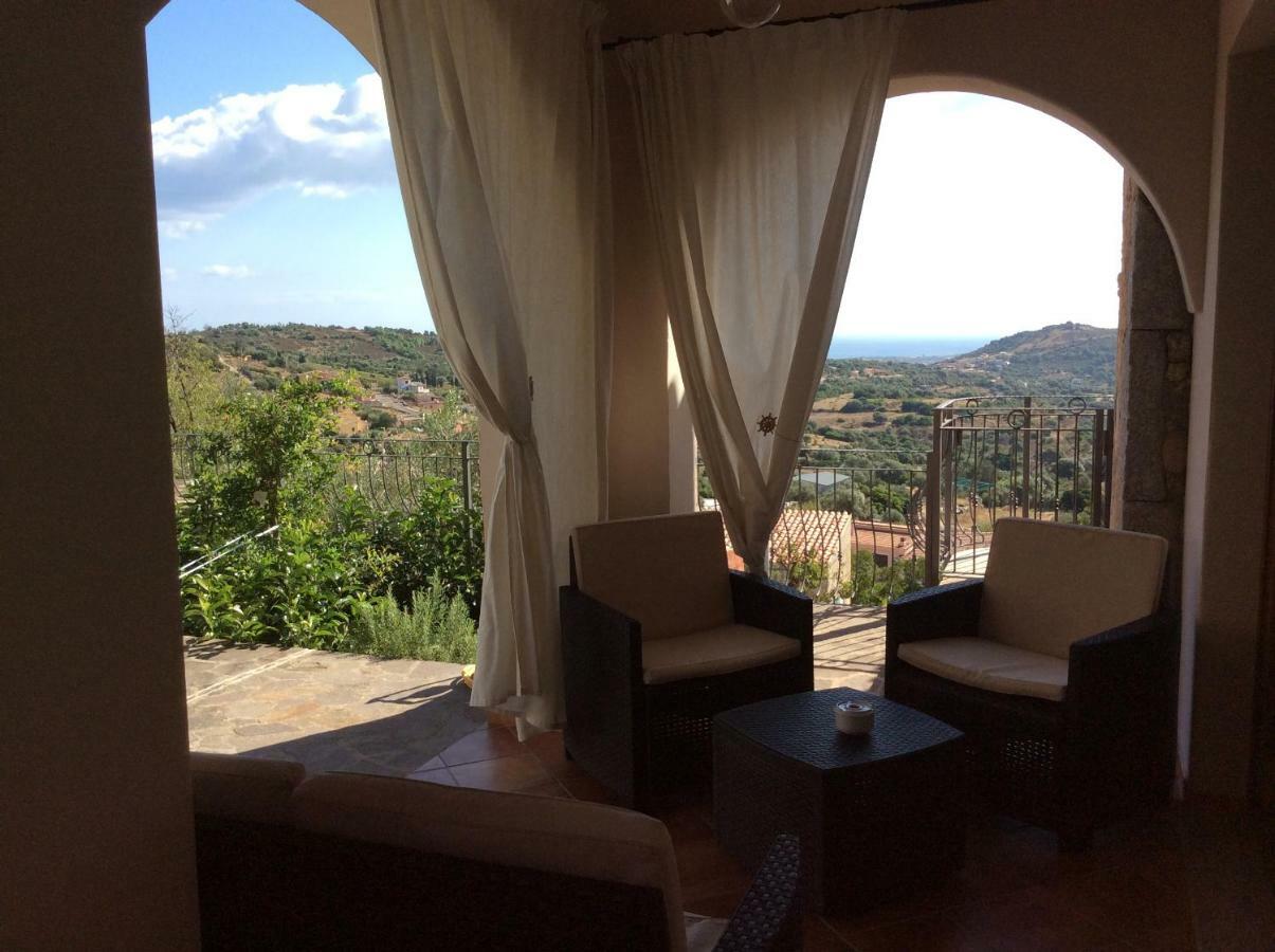 Residenza Il Melograno Villa Budoni Ngoại thất bức ảnh