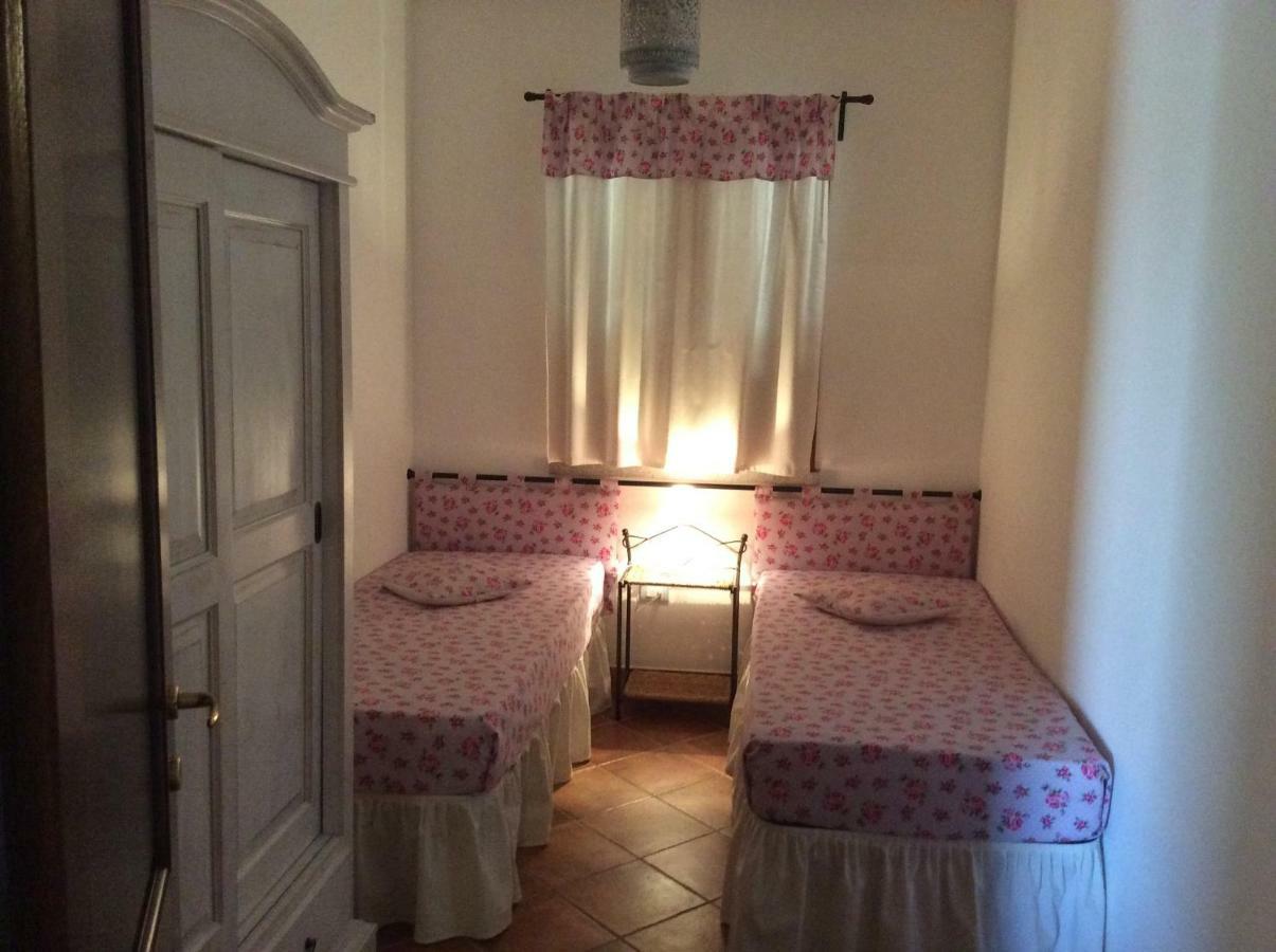 Residenza Il Melograno Villa Budoni Ngoại thất bức ảnh